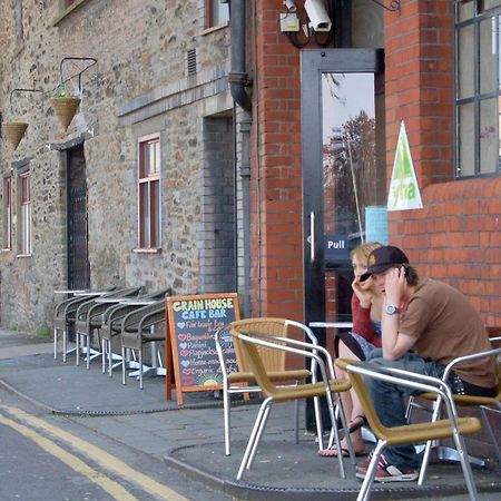 Yha Bristol Hostel Exterior photo