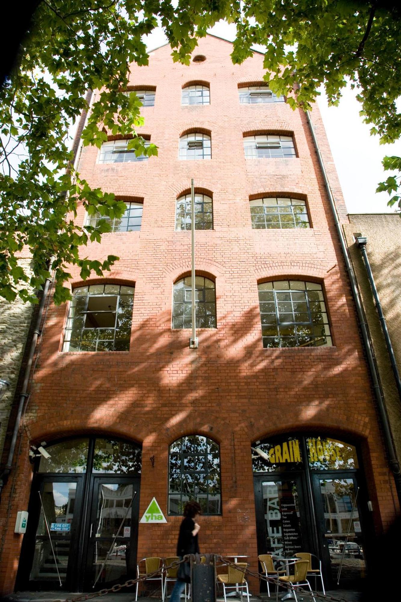 Yha Bristol Hostel Exterior photo