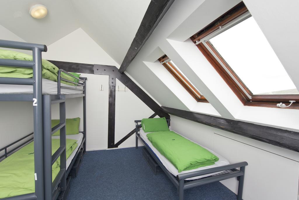 Yha Bristol Hostel Room photo