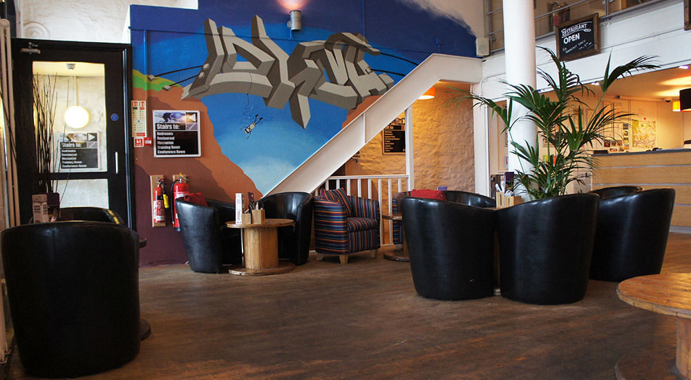 Yha Bristol Hostel Exterior photo